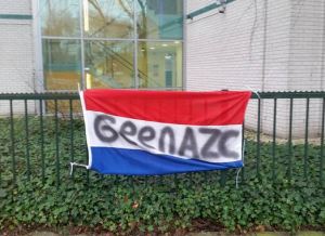 Spandoek tegen komst AZC in Utrecht